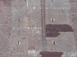 Brick faτade (West 25th St)