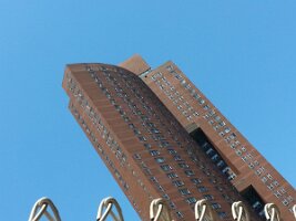 Confucious Plaza Apartments (from Manhattan Bridge)